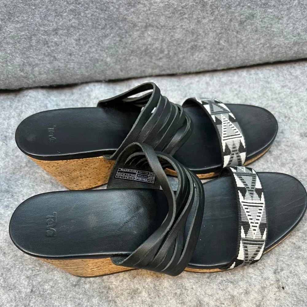 Teva good preowned